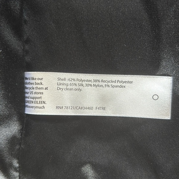 Eileen Fisher Black Open Front Silk blend Lightweight Blazer Fully Lined Sz 8P - Picture 9 of 10